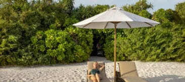 Brennia Kottefaru Beach Pool Villa Outdoor