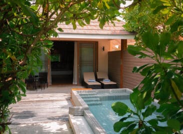 Deluxe Beach Pool Villa
